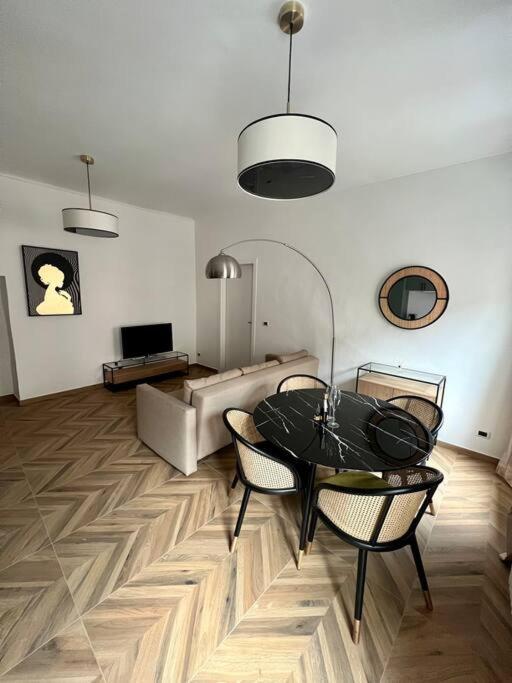 Casa Sassari - Vicino Porta Susa F.s. * Turin