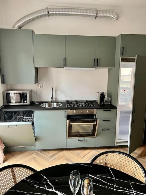 Casa Sassari - Vicino Porta Susa F.s. * Turín